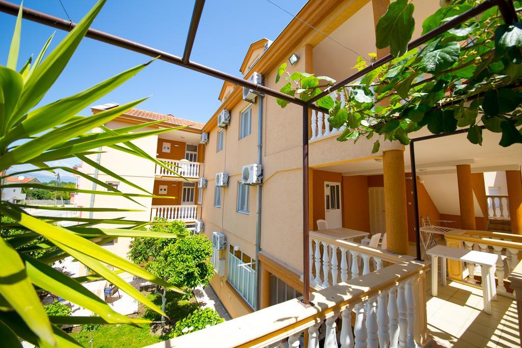 Apartments Dalila Улцин Екстериор снимка