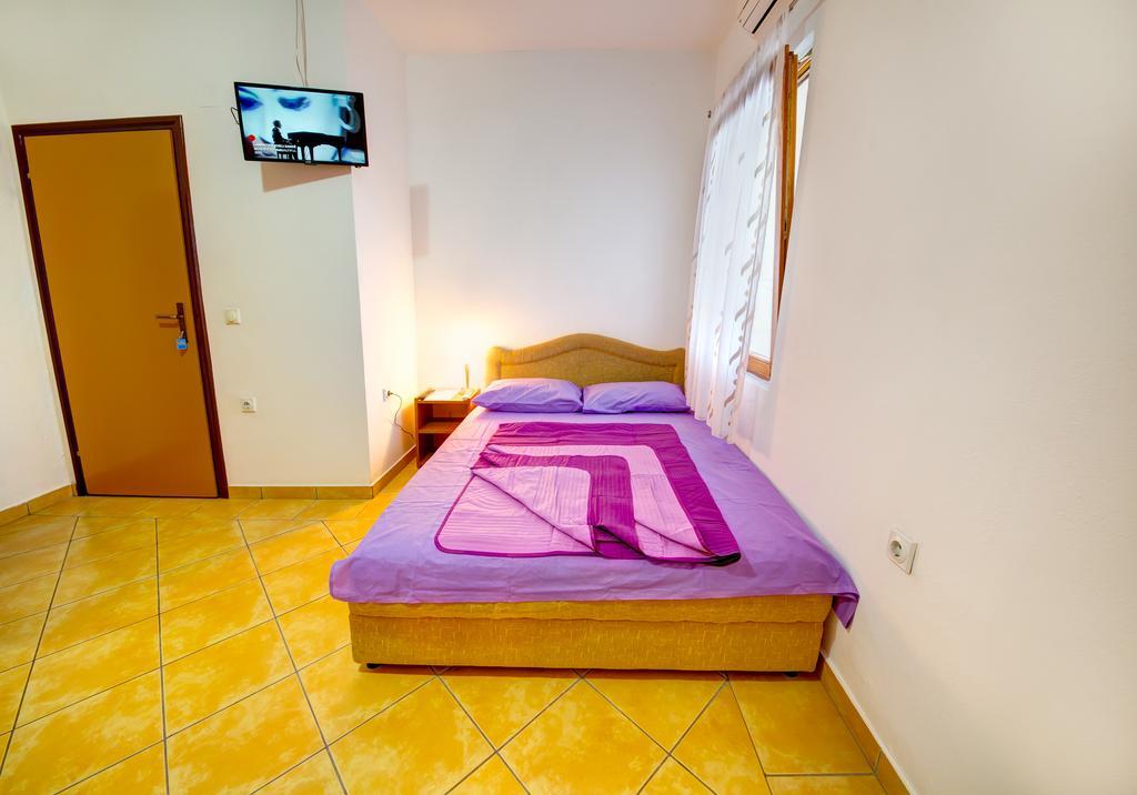 Apartments Dalila Улцин Екстериор снимка