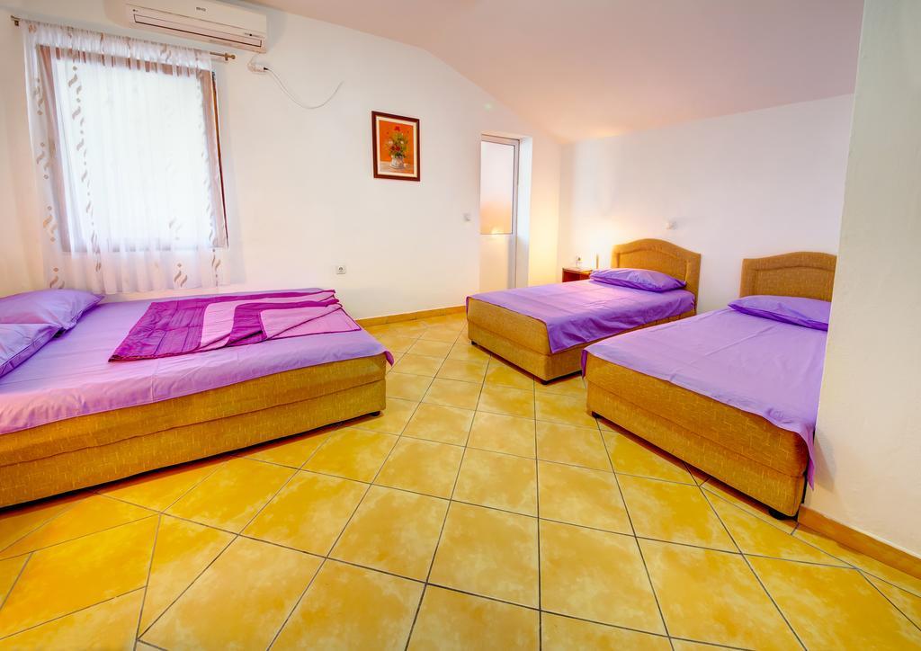 Apartments Dalila Улцин Екстериор снимка