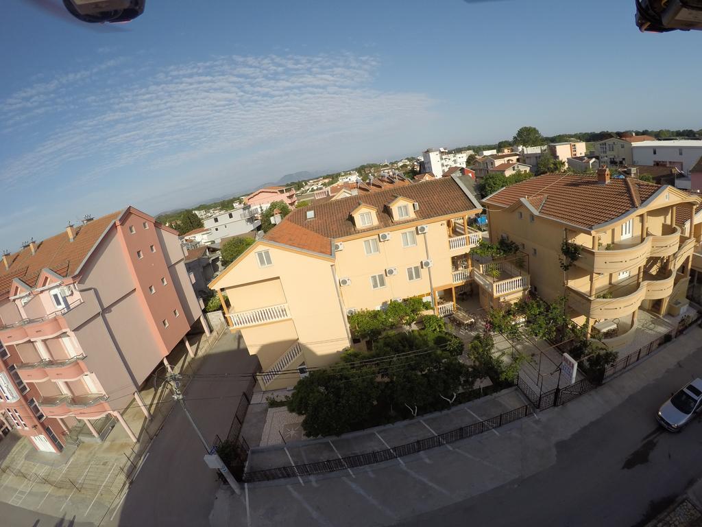 Apartments Dalila Улцин Екстериор снимка