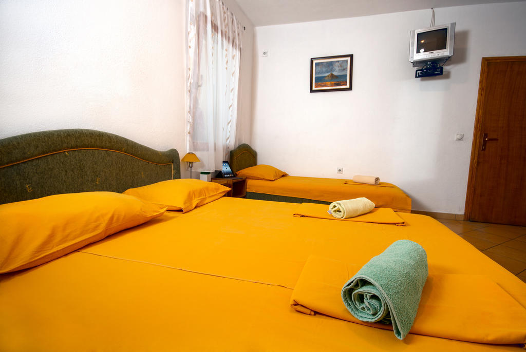 Apartments Dalila Улцин Екстериор снимка