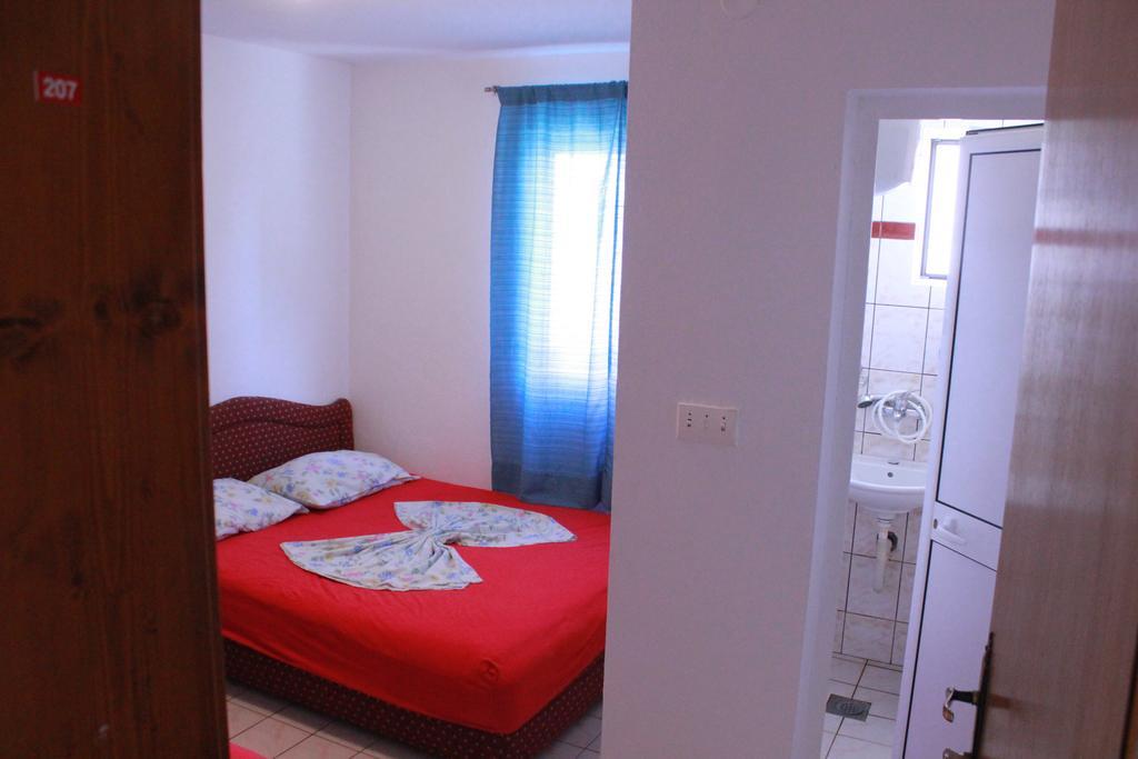 Apartments Dalila Улцин Екстериор снимка